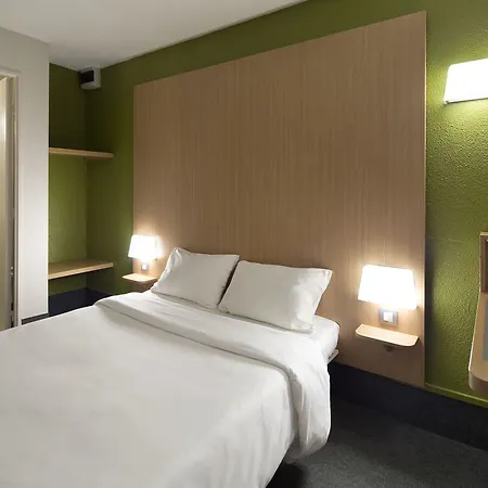 فندق Saint-nazaire 2*