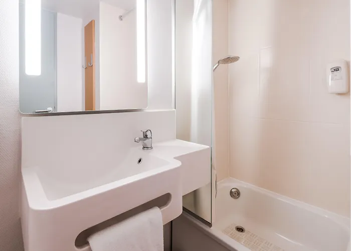 Hotel Saint-nazaire 2*