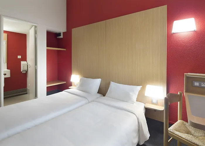 Hotel Saint-nazaire 2*